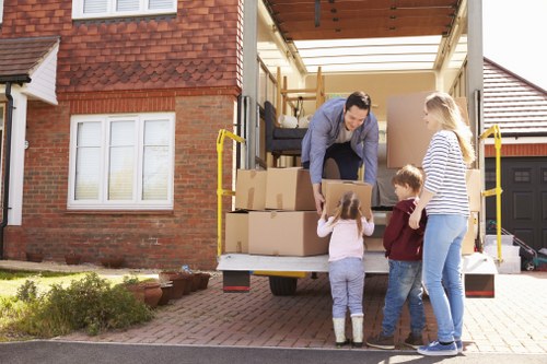 Customer raising a moving service complaint on moving day